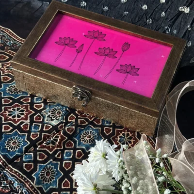 Pink lotus trinket box
